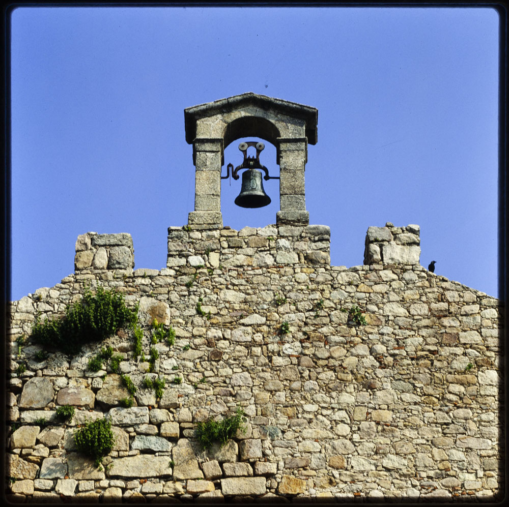 Trujillo. Campanario cristiano levantado en la fortaleza · Luis Agromayor