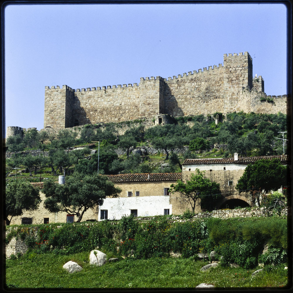 Trujillo. El castillo desde el lado Este
