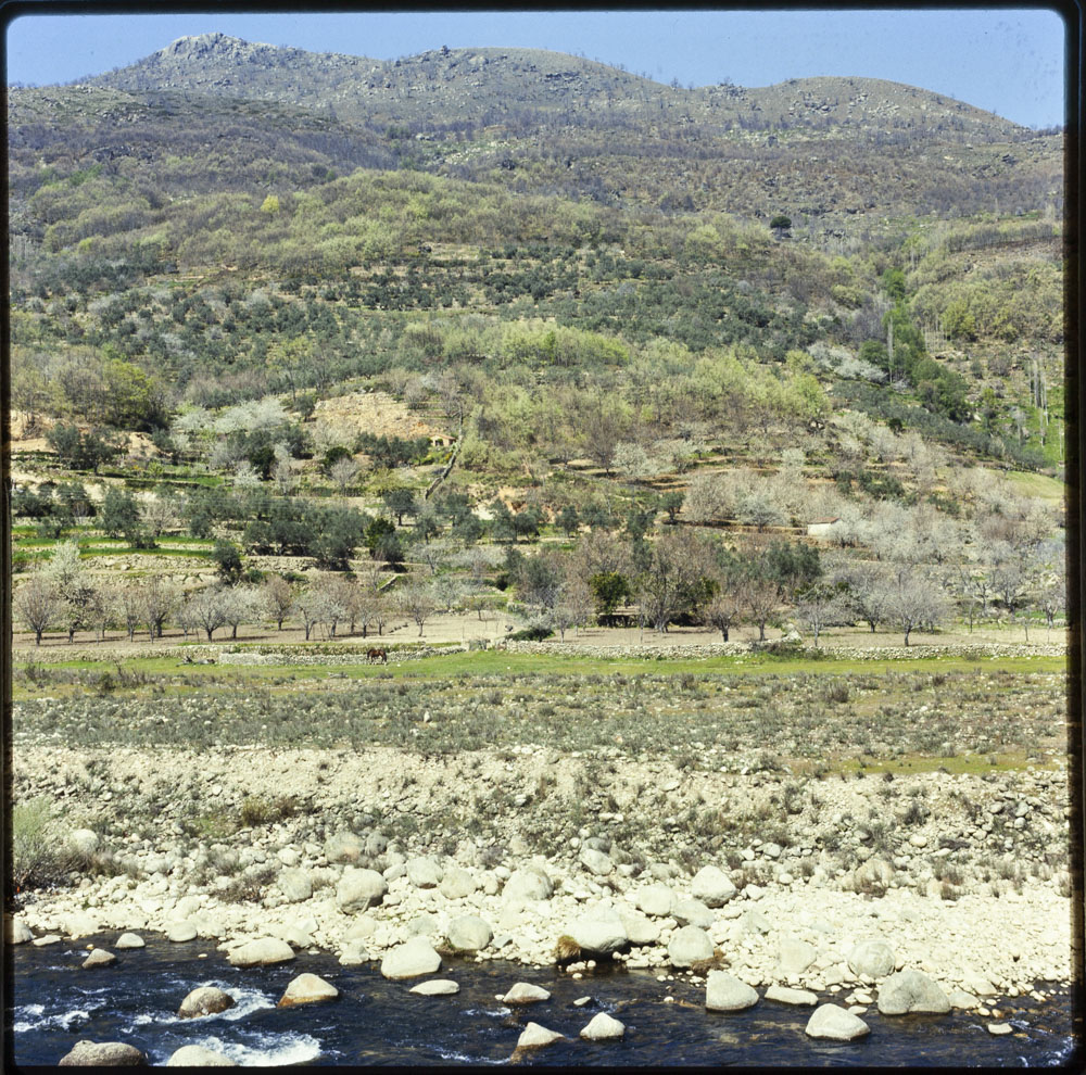 Un aspecto de la margen derecha del valle del Jerte