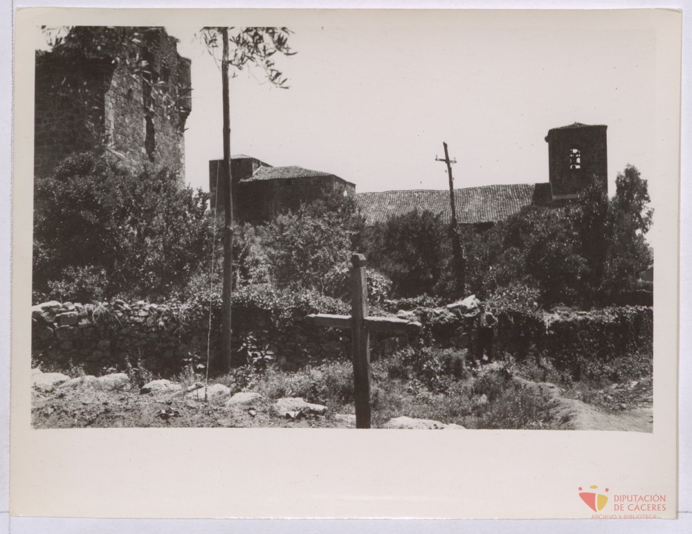 Valverde de la Vera: Iglesia parroquial y castillo