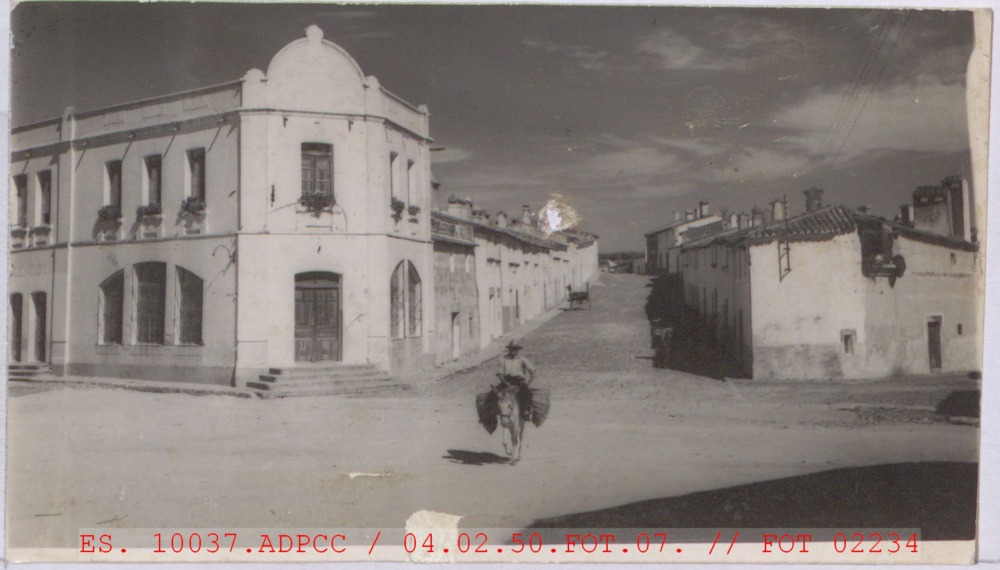 Vista de la plazuela del Sol en Malpartida de Cáceres