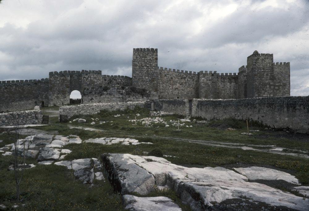 Vista general del castillo de Trujillo