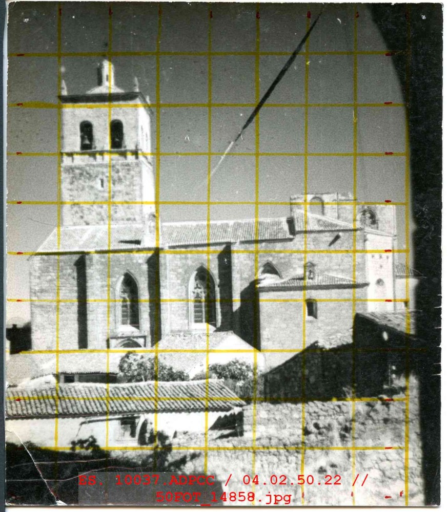 Vista lateral de la iglesia de Santa María la Mayor de Trujillo